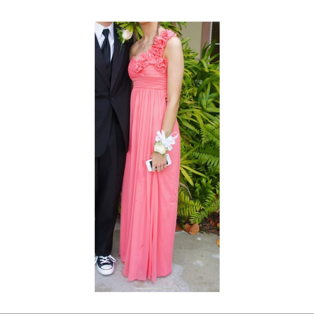 Coral prom/formal dress